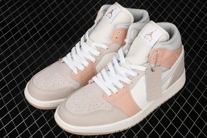 All categories Air Jordan Jordan series basketball shoes Air Jordan 1 Mid Air Jordan 1 Mid AJ1 Joe 1 Khaki Milan light gray beige stitching milky white mid-top CV3044-100